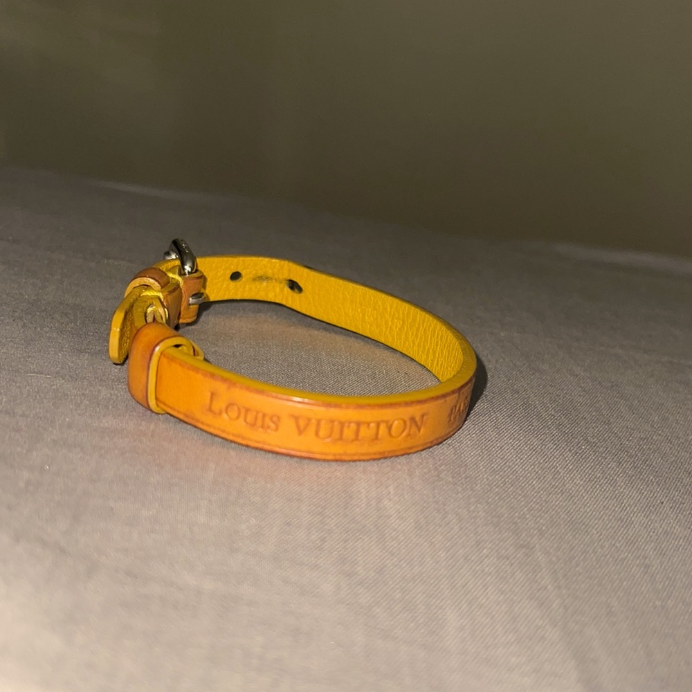 LOUIS VUITTON LEATHER BRACELET VINTAGE ADJUSTABLE LUGGAGE